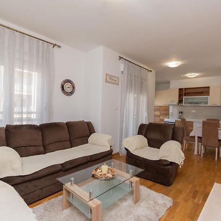 City Compass Apartment 2 Podgorica Exterior photo