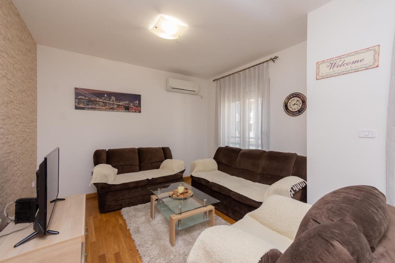 City Compass Apartment 2 Podgorica Exterior photo