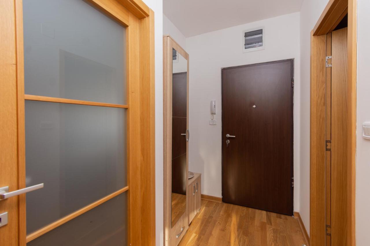 City Compass Apartment 2 Podgorica Exterior photo