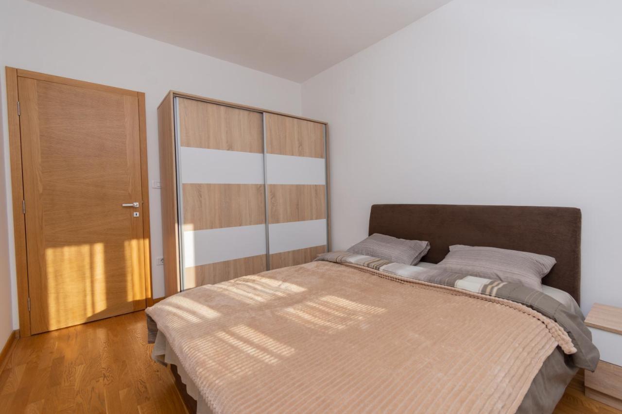 City Compass Apartment 2 Podgorica Exterior photo